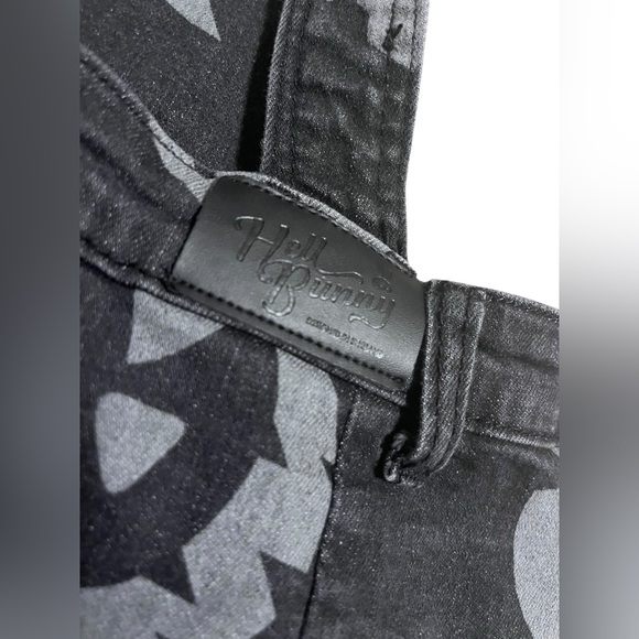 Hell Bunny Overall Skirt Womens Black Halloween Jackolantern Goth Spooky Size M - Picture 11 of 12